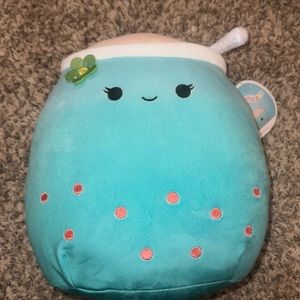 Jakarria the Bubble Tea SQUISHMELLOW. This is from the Summer 2022 collection